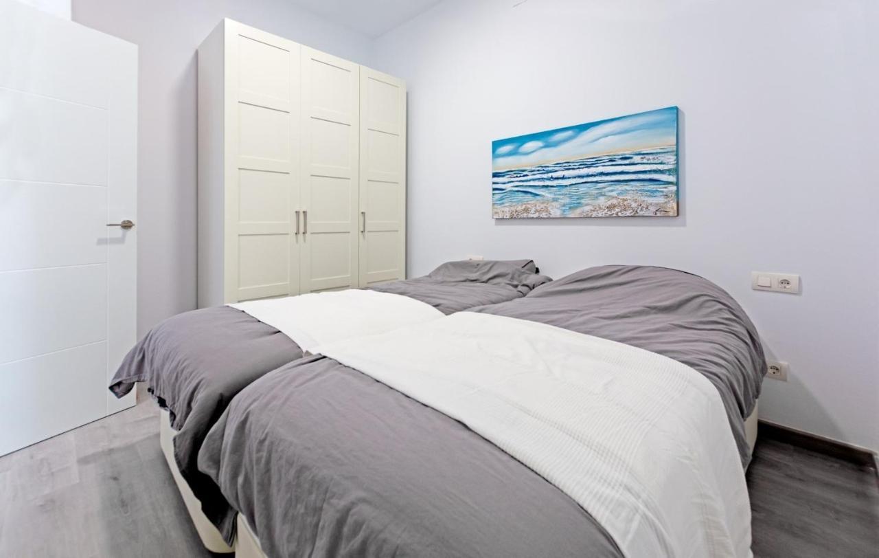 Beach Apartment Montemarcarihuela Torremolinos Exterior photo